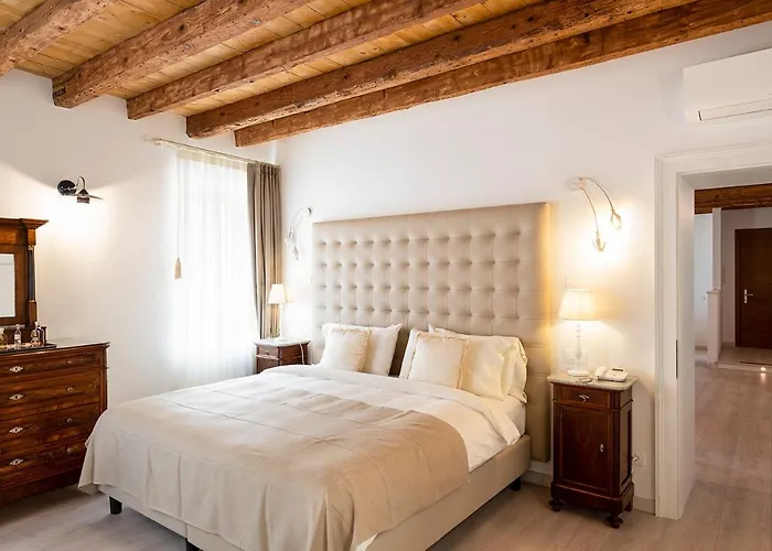 Rosenhof 1893 Hotel Gardone Riviera